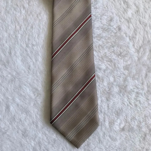 Tootal Variegated Striped Pattern Tie - Picture 3 of 6
